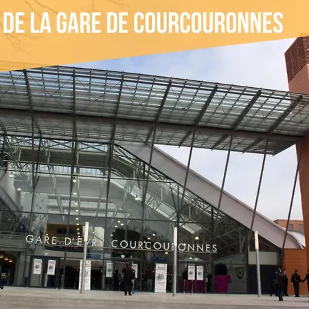 Le Cosy Yellow Appartement Lumineux A 5 Min De La Gare D'Evry Avec Parking Gratuit Courcouronnes Extérieur photo