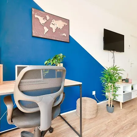 Le Cosy Yellow Appartement Lumineux A 5 Min De La Gare D'Evry Avec Parking Gratuit Courcouronnes Extérieur photo